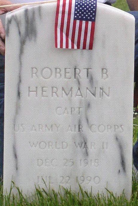 Grave at Arlington National Cemetery