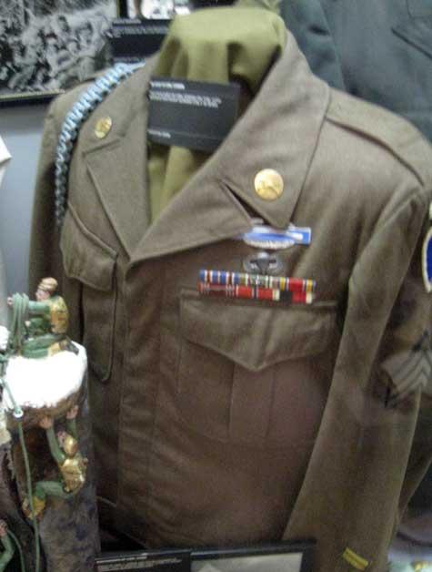 World War 2 military uniform worn by Carl Cossin.